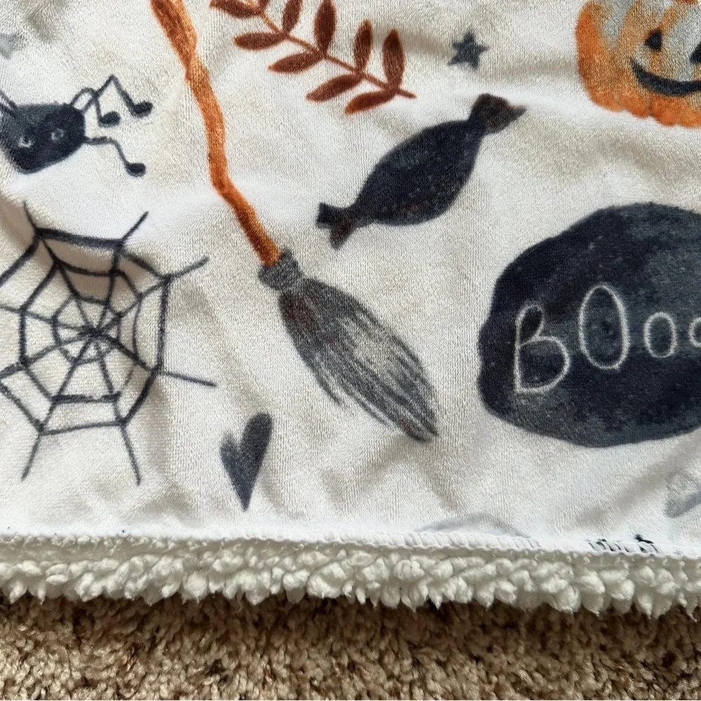 Halloween Lovey Ghost and Pumpkin White Patterned Blanket Baby Blanket Shearling